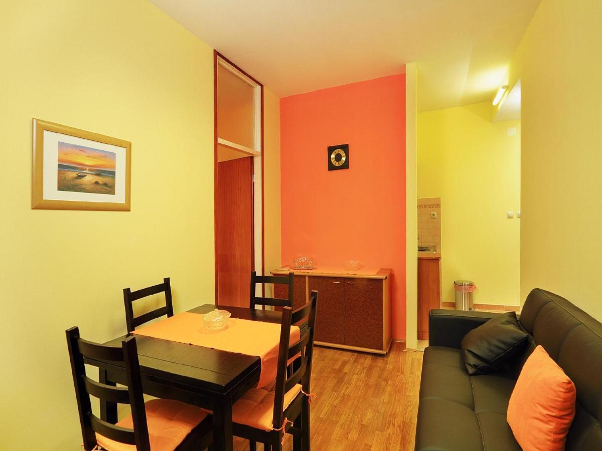 Apartman With Wifi - 17386 Split